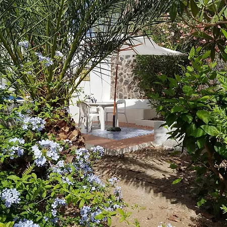Casa Del Nespolo Holiday home *